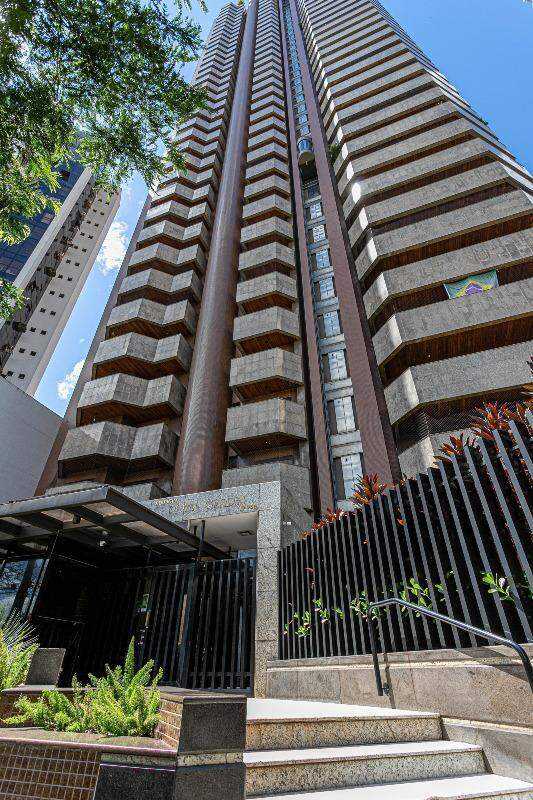 Foto do Imóvel Apartamento para locação em Maringá, Zona 01 Centro, com 4 quartos (4 suítes), 275.38m² de área útil, Royal Garden