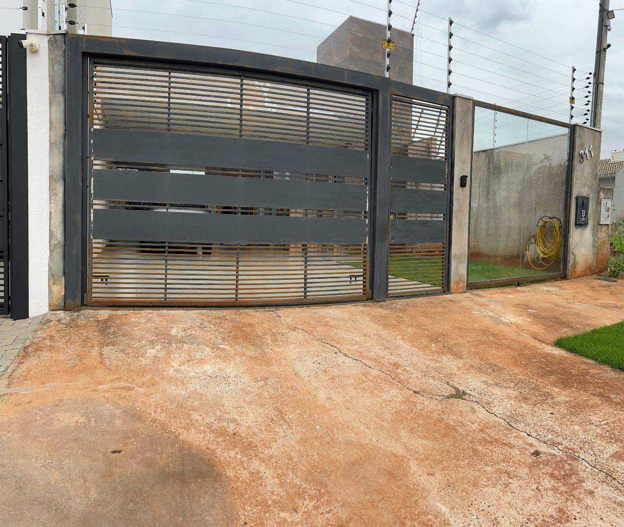 Foto do Imóvel Casa para venda em Maringá, Jardim Munique, com 3 quartos (1 suíte), 144m² de área útil